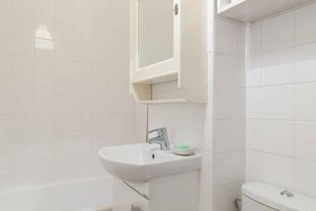 Apartament Pod Rozowa Swinka Apartment Warsaw Ngoại thất bức ảnh